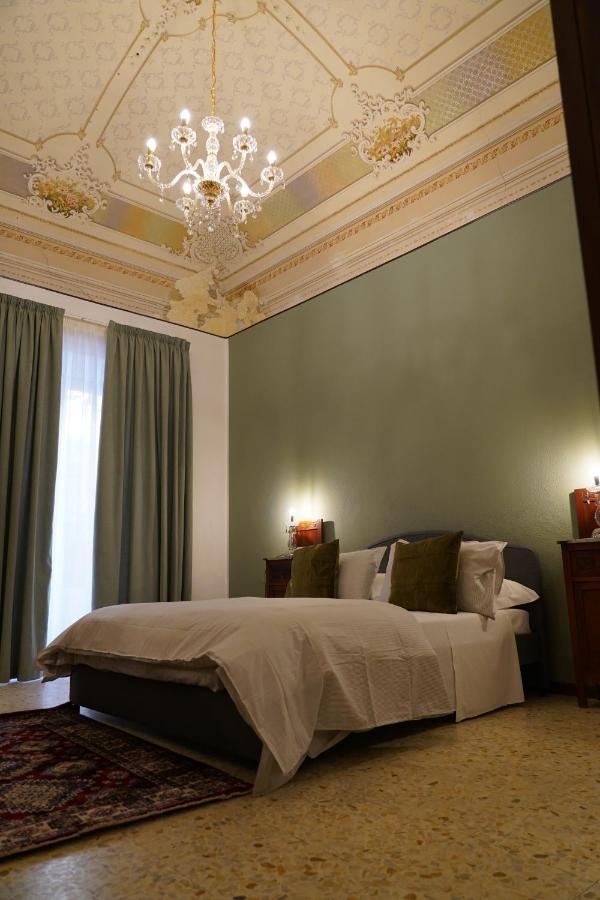 Ds Apartment Катанія Екстер'єр фото