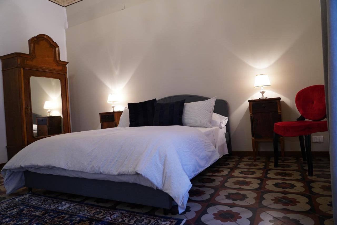Ds Apartment Катанія Екстер'єр фото